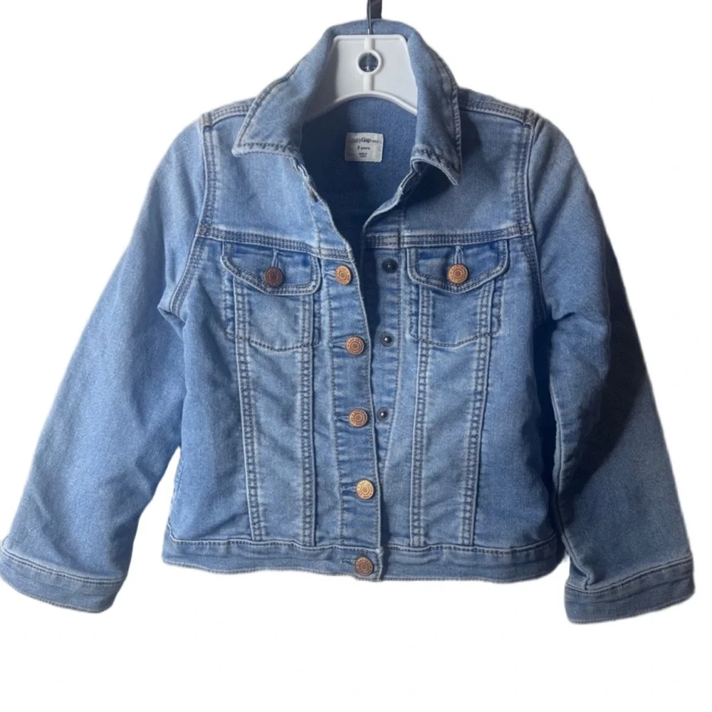 Gap Stretch Denim Kids Jacket. Gap. Great Condition. Size 5.